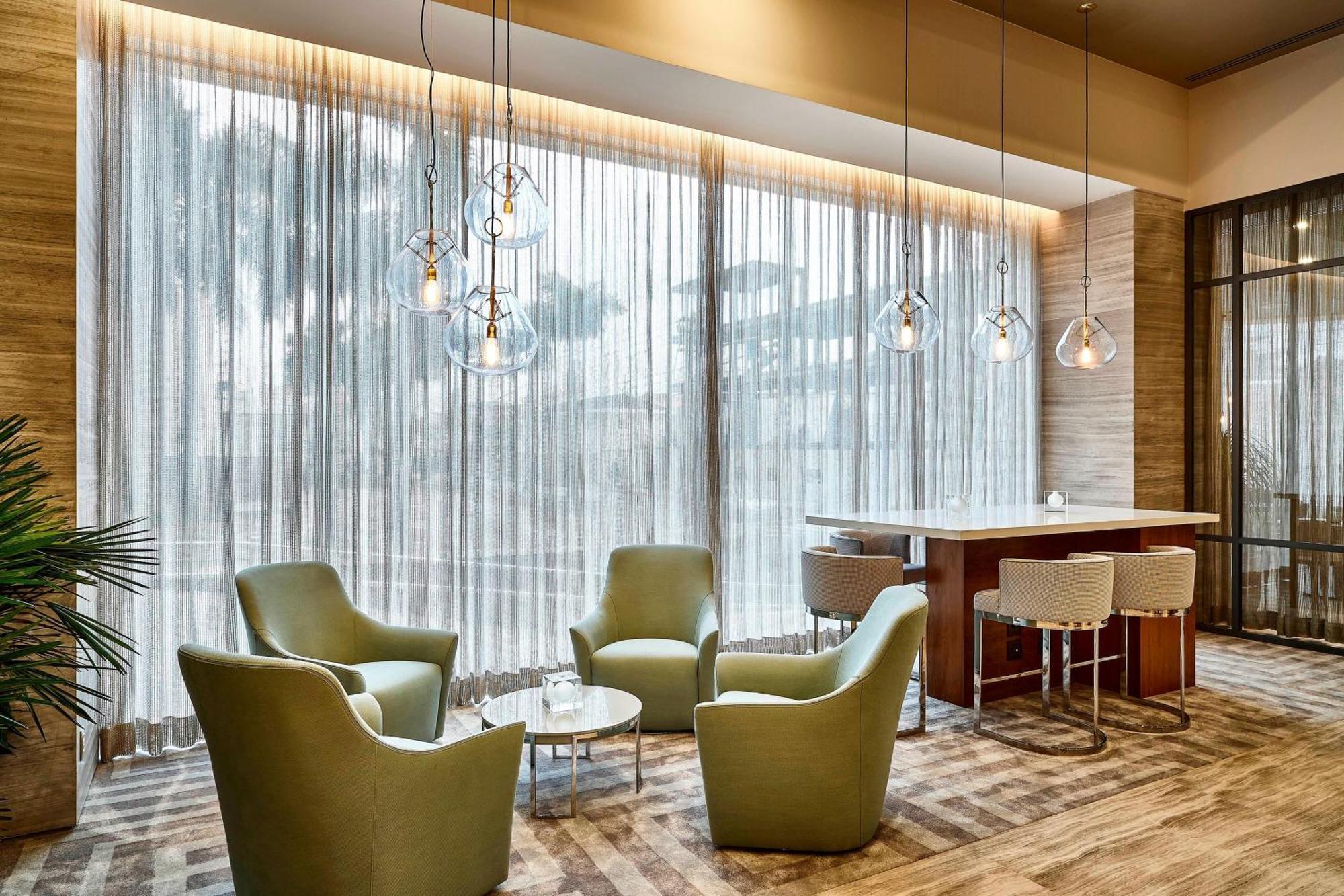 喜来登桑托斯酒店 外观 照片 The lounge at the airport
